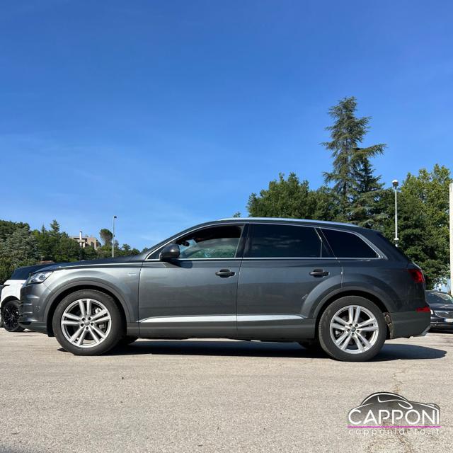 Audi Q7 3.0 TDI 272 CV quattro tiptronic S Line 7 posti - foto 4 di 4