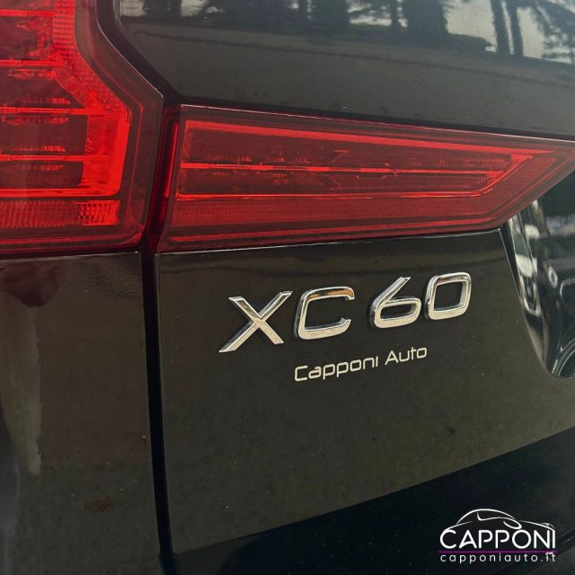 Volvo XC60 D4 AWD - foto 4 di 4