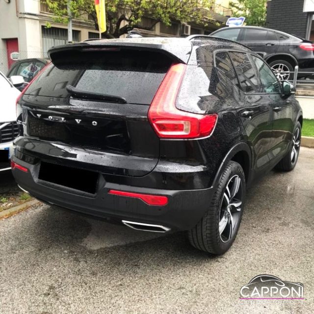 Volvo XC40 D4 AWD Geartronic R-design PROMO - foto 4 di 4