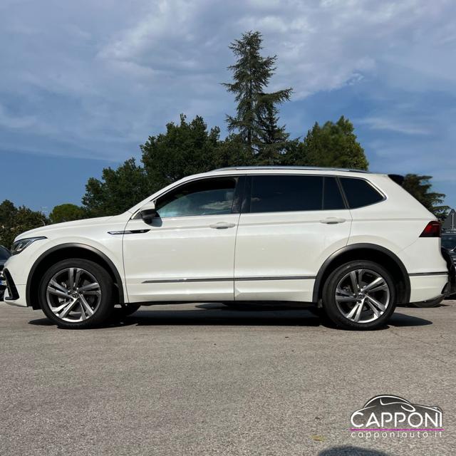 Volkswagen Tiguan Allspace 2.0 TDI 200 CV 4x4 R-Line TETTO - foto 4 di 4