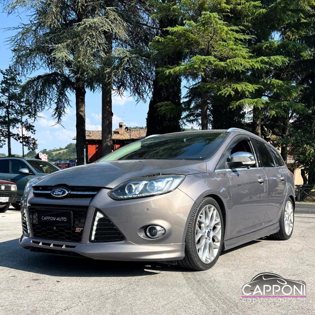 Ford Focus 2.0 TDCi 163 CV SW ST Line - foto 3 di 4