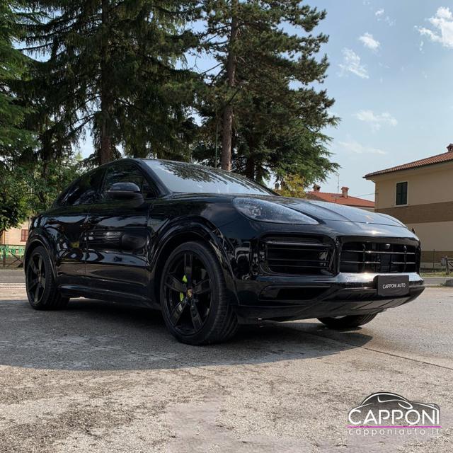 Porsche Cayenne Coupé 3.0 V6 E-Hybrid Platinum Edition ufficiale - foto 3 di 4