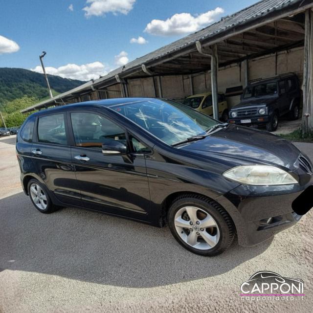 Honda FR-V 2.2 6 POSTI OK NEOPATENTATI - foto 2 di 7