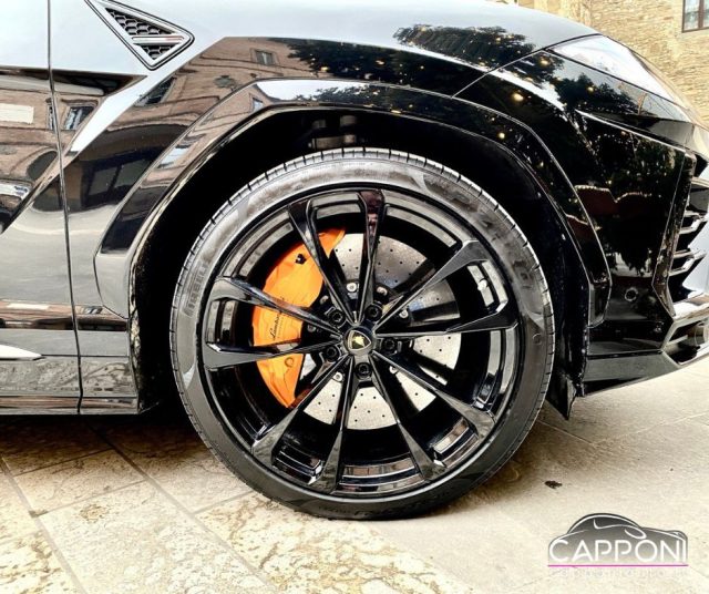 Lamborghini Urus 4.0 V8 aut. AWD 650 CV Total Black - foto 4 di 16