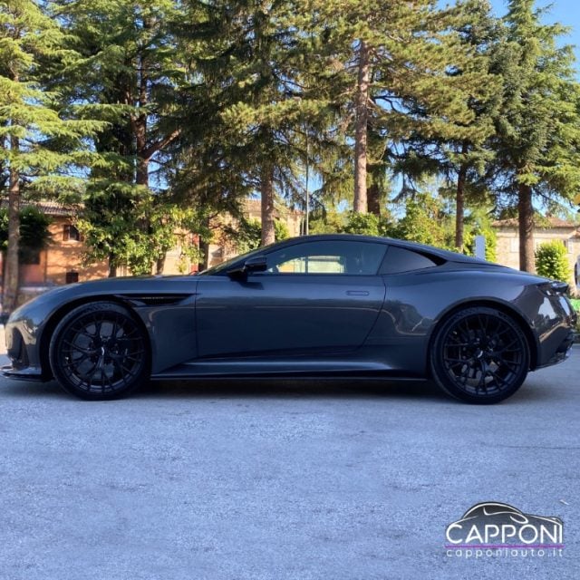 Aston Martin DB12 V8 Coupé IVA DEDUCIBILE usato a SANT ANGELO IN VADO