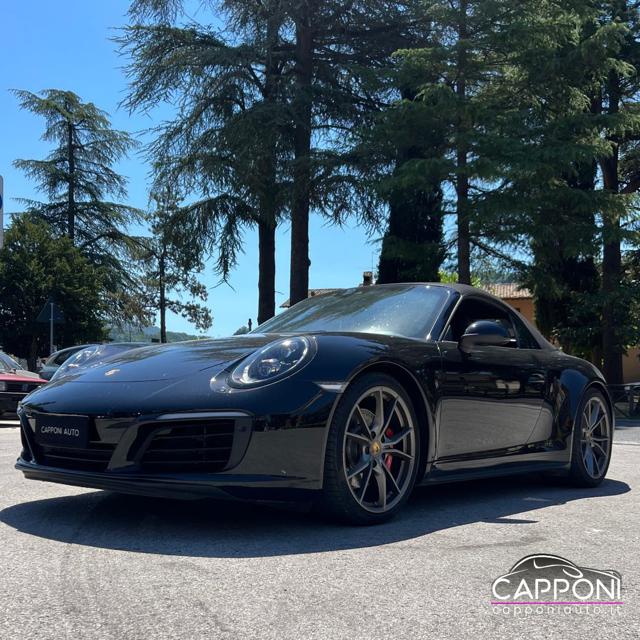Porsche 911 3.0 Carrera 4S Cabriolet - foto 4 di 4