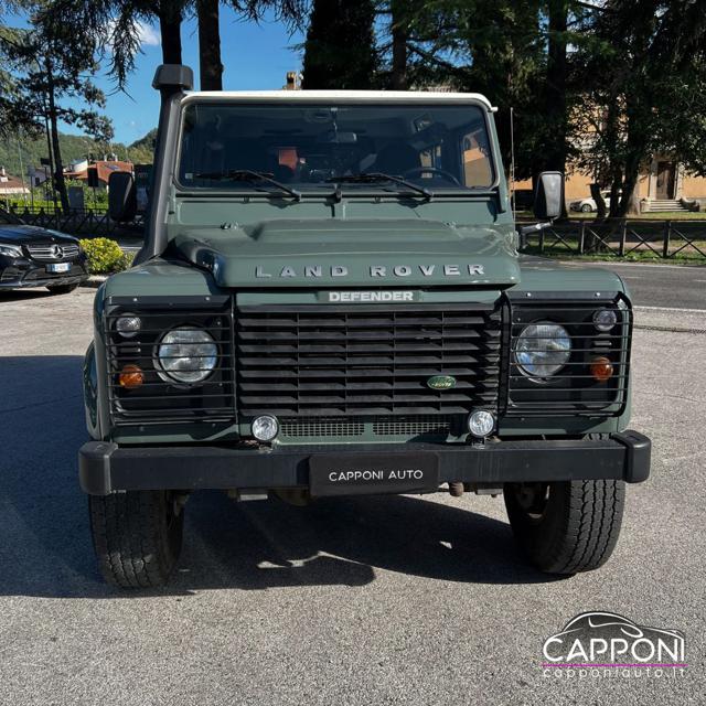 Land Rover Defender VI 90 2.4 td S SW - foto 2 di 4
