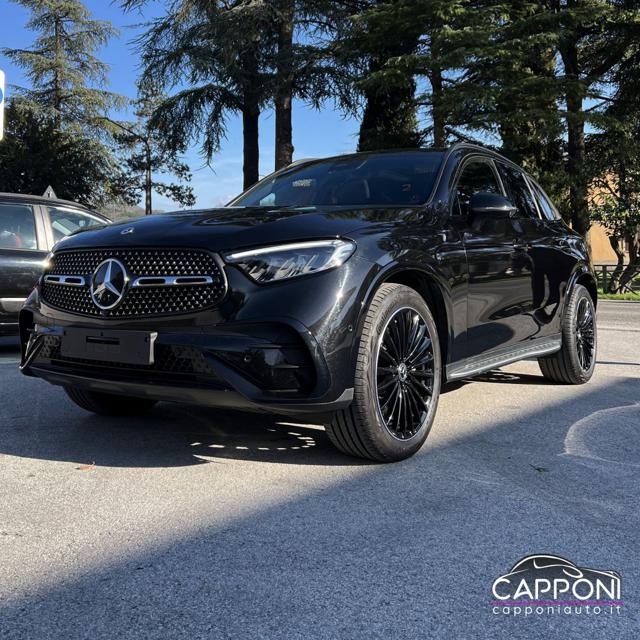 Mercedes-Benz GLC 200 4Matic Mild Hybrid AMG Line IVA ESPOSTA - foto 3 di 4