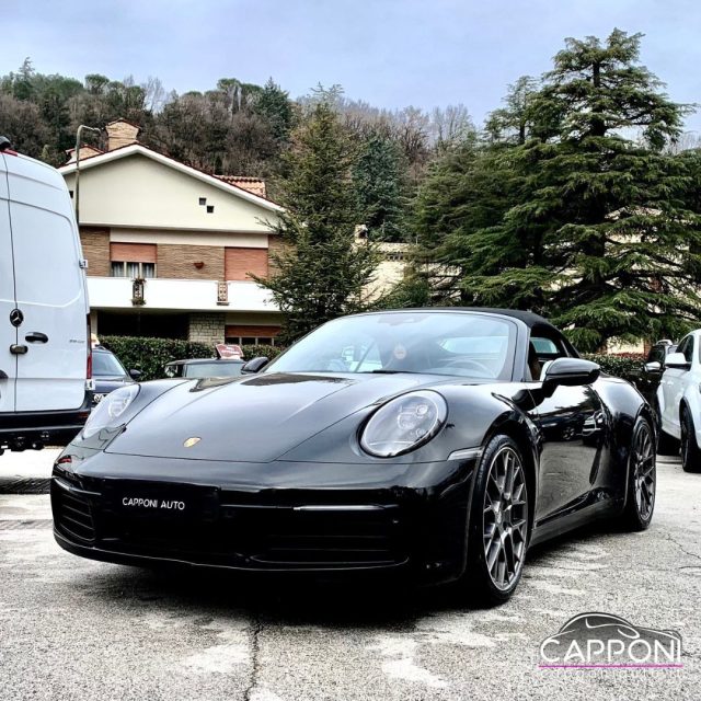 Porsche 992 911 Carrera Cabriolet - foto 4 di 4