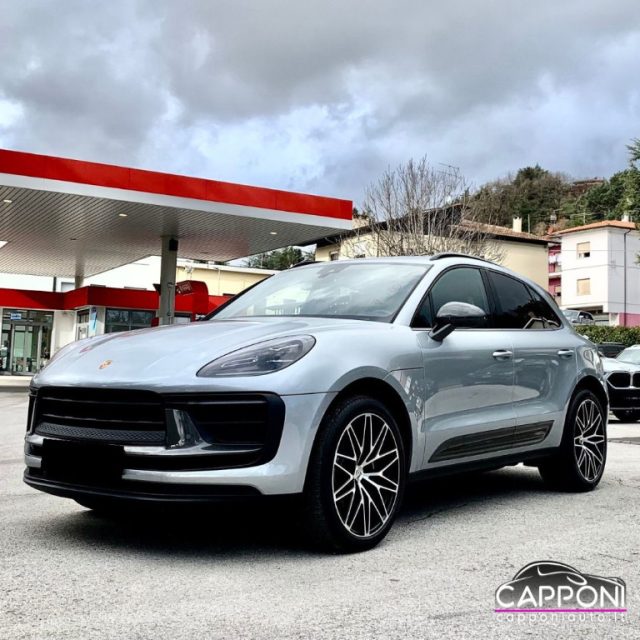 Porsche Macan 2.0 T - foto 3 di 4
