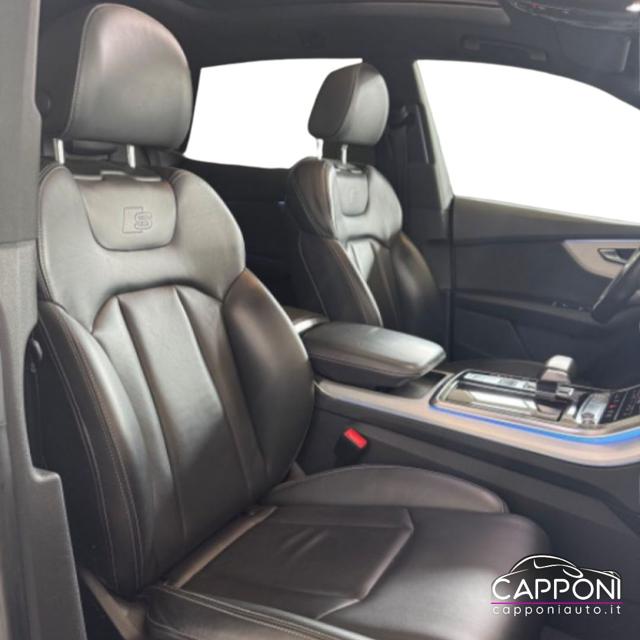 Audi Q8 50 TDI 286 CV quattro tiptronic S Line - foto 4 di 4