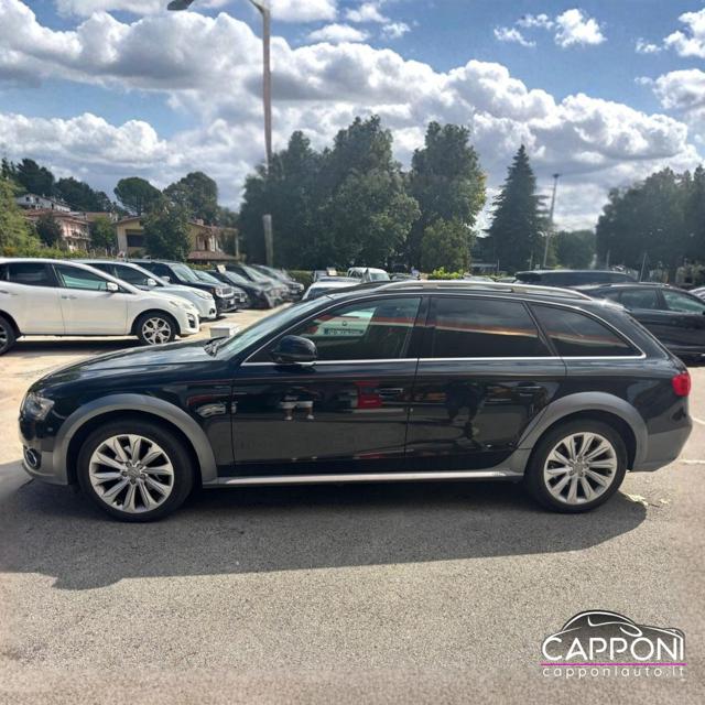 Audi A4 allroad quattro 2.0 TDI 177 CV S tronic, del 2012, 206.000 km, in vendita a Sant Angelo In Vado (PU)