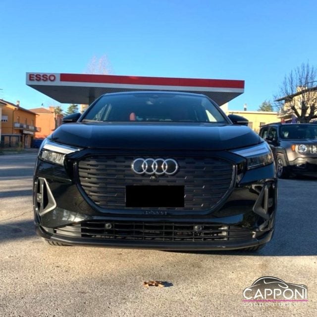 Audi Q4 e-tron Q4 Sportback 40 e-tron S line edition - foto 3 di 4