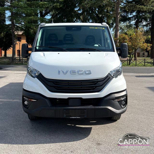 Iveco Daily 35C14 2.3 CASSONE FISSO CON GRU N1 PM3623 Cabinato - foto 2 di 4