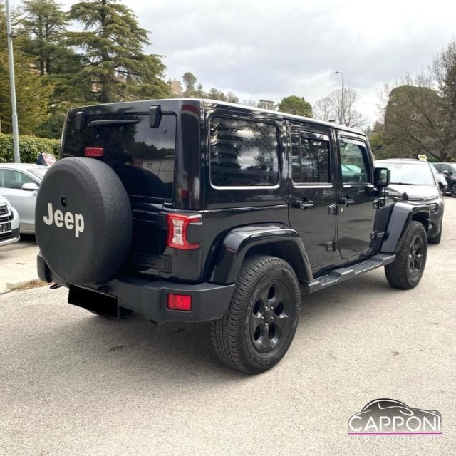 Jeep Wrangler Unlimited 2.8 CRD DPF Sahara PROMO - foto 4 di 4