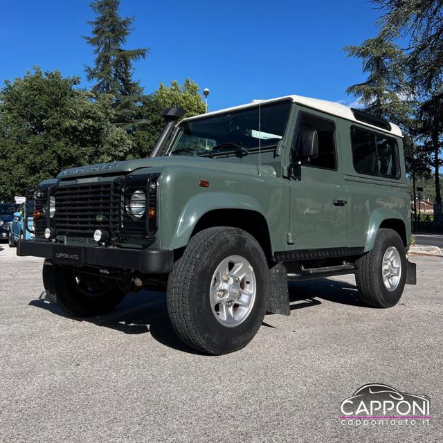 Land Rover Defender VI 90 2.4 td S SW - foto 3 di 4
