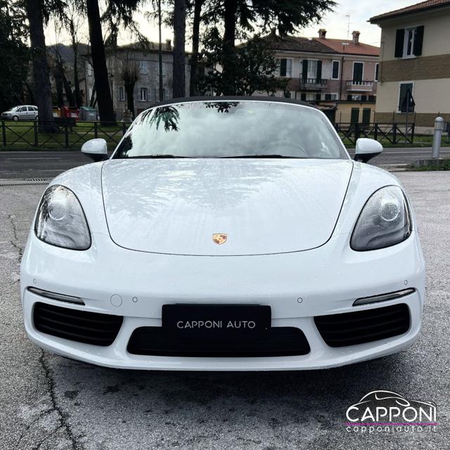 Porsche 718 Spyder Boxster 2.0 - foto 2 di 4