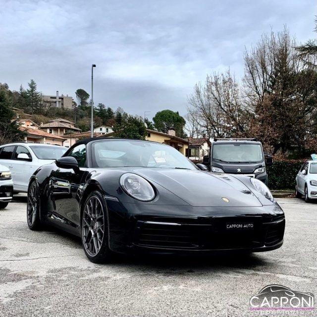 Porsche 992 911 Carrera Cabriolet, del 2020, 52.000 km, in vendita a Sant Angelo In Vado (PU)