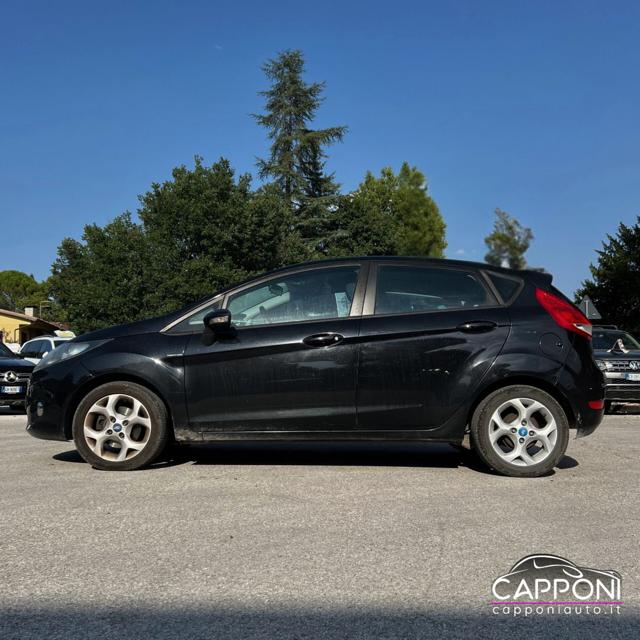 Ford Fiesta 1.4 TDCI 5 porte - foto 4 di 4