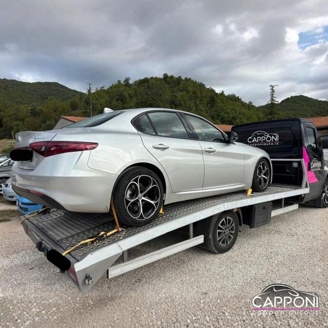 Alfa Romeo Giulia 2.2 Turbodiesel 150 CV motore da rivedere - foto 3 di 4