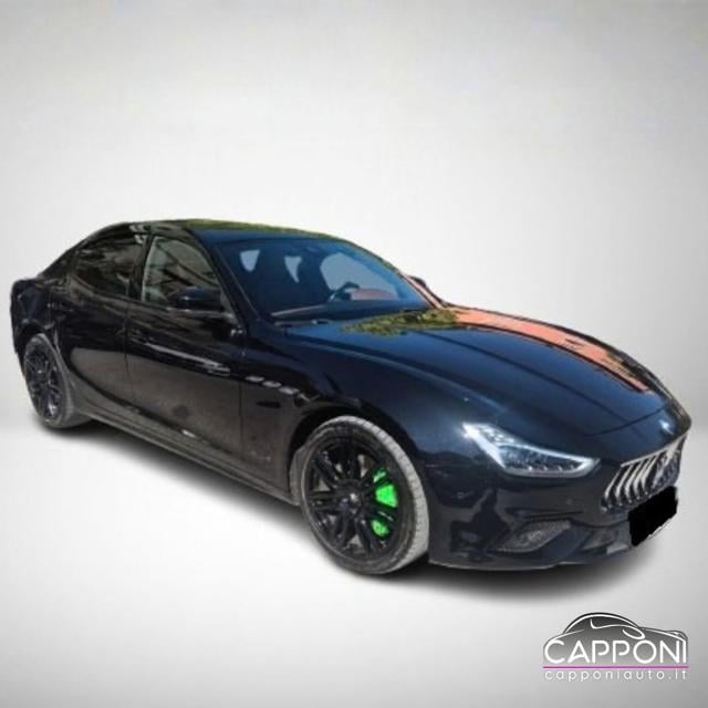 Maserati Ghibli V6 Diesel, del 2018, 118.000 km, in vendita a Sant Angelo In Vado (PU)