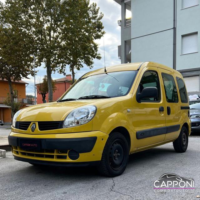 Renault Kangoo 1.5 dCi/70CV 5p.OK NEOPATENTATI, del 2006, 163.000 km, in vendita a Sant Angelo In Vado (PU)