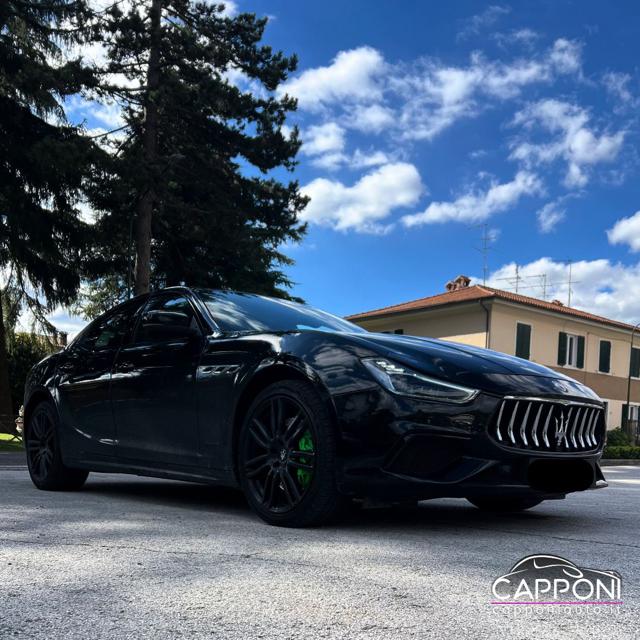 Maserati Ghibli V6 Diesel, del 2018, 124.000 km, in vendita a Sant Angelo In Vado (PU)