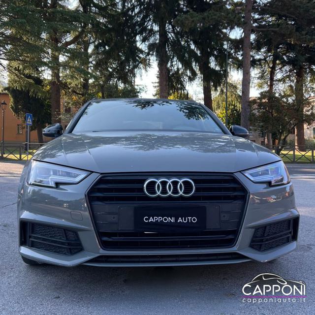 Audi A4 Avant 2.0 TDI 150 CV ultra S Line - foto 2 di 4