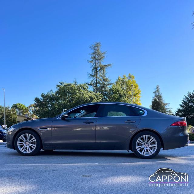 Jaguar XF 2.0 D 180 CV AWD aut. - foto 4 di 4