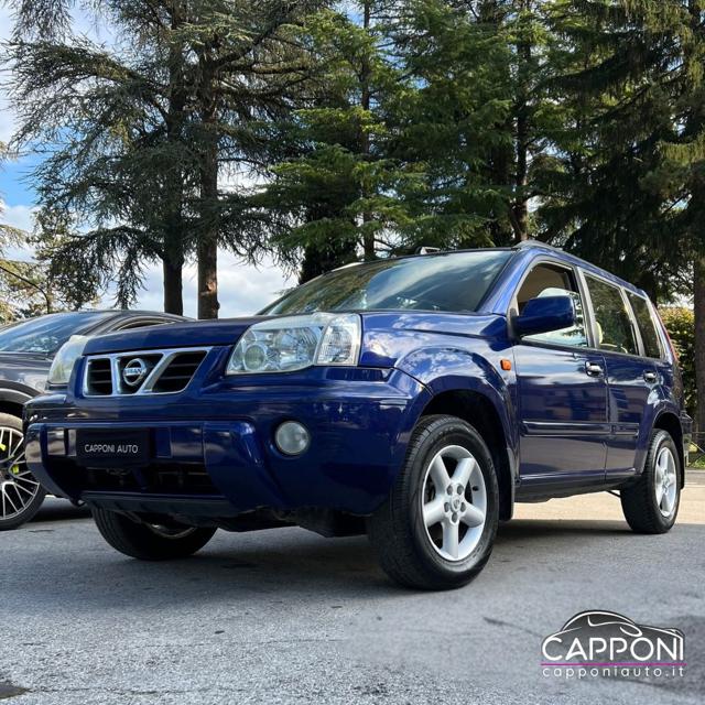Nissan X-Trail 2.2 TD Di, del 2002, 212.000 km, in vendita a Sant Angelo In Vado (PU)