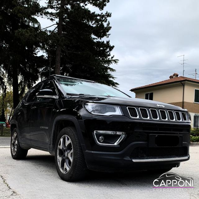 Jeep Compass 2.0 Multijet II aut. 4WD Limited OK NEOPATENTATI, del 2019, 133.000 km, in vendita a Sant Angelo In Vado (PU)