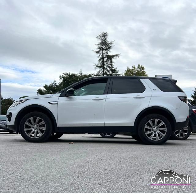 Land Rover Discovery Sport 2.0 TD4 150 CV - foto 4 di 4