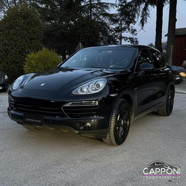 Porsche Cayenne 3.0 Diesel - foto 3 di 4