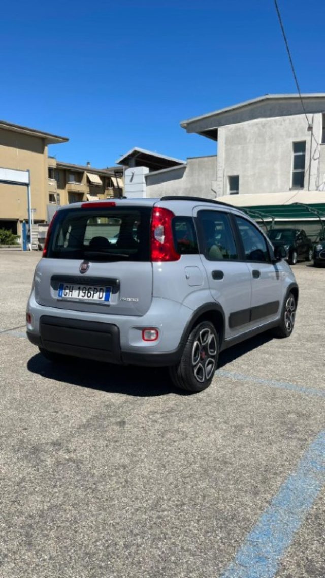 Fiat Panda 1.0 FireFly S&S Hybrid City Life - foto 4 di 4