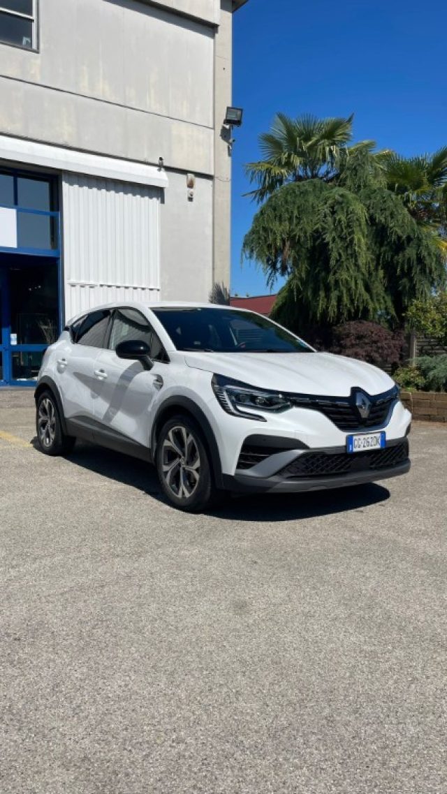 Renault Captur Full Hybrid E-Tech 145 CV RS Line usato a NOVARA