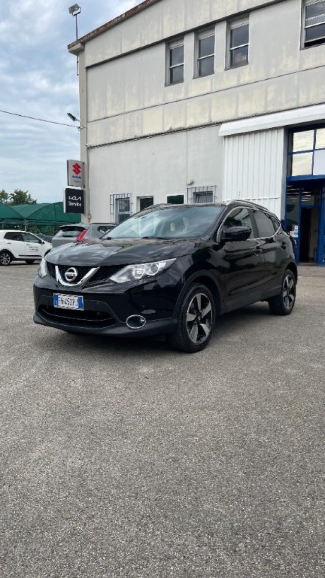Nissan Qashqai 1.6 dCi 4WD N-Connecta - foto 2 di 4