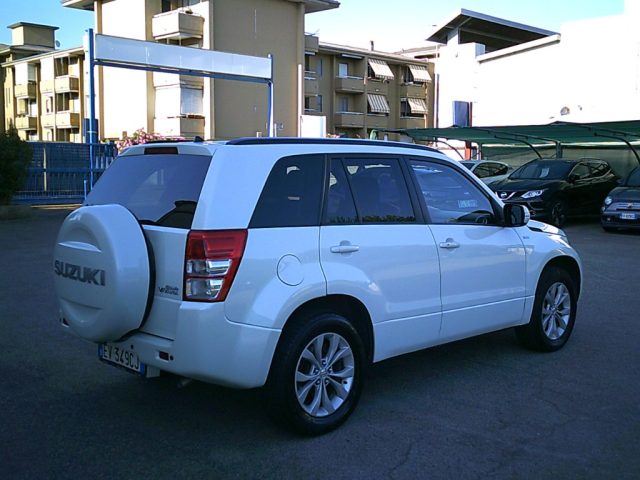 Suzuki Grand Vitara 1.9 DDiS 5 porte Evolution - foto 4 di 4