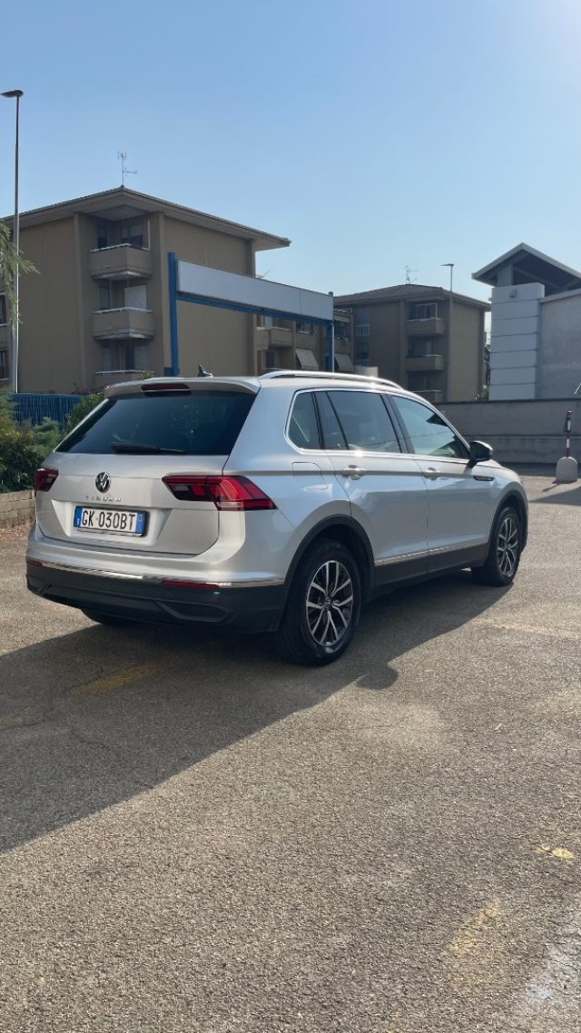 Volkswagen Tiguan 1.5 TSI 150 CV ACT Life - foto 4 di 4