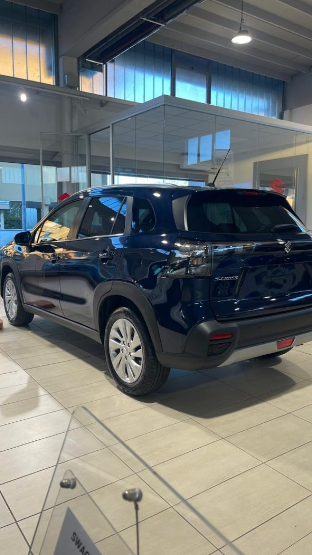 Suzuki S-Cross 1.4 Hybrid 4WD AllGrip Top - foto 4 di 4