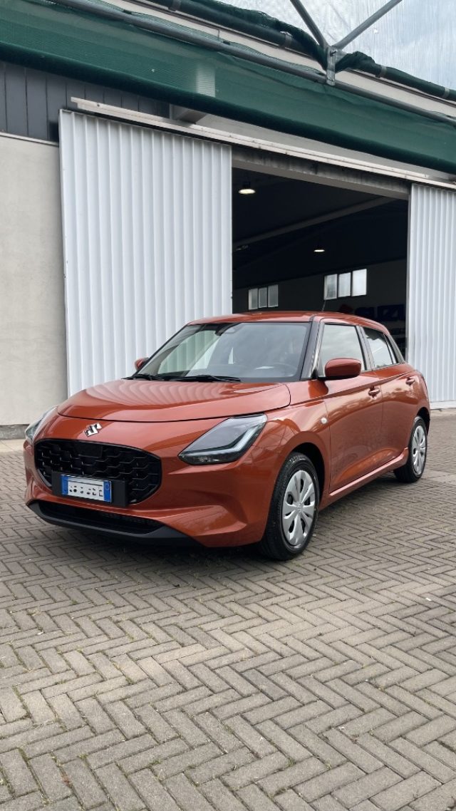 Suzuki Swift 1.2 Hybrid WAKU nuovo a NOVARA