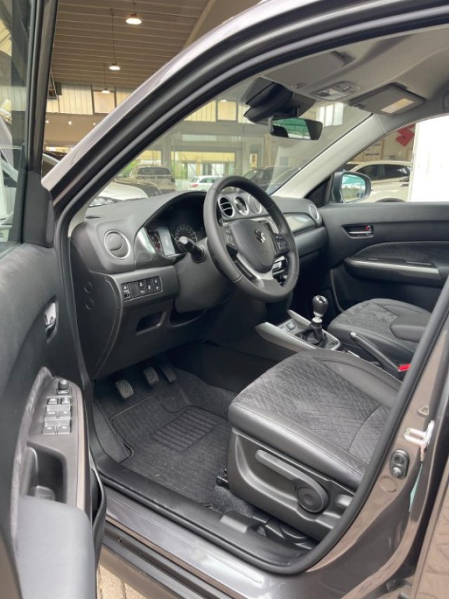 Suzuki Vitara 1.4 Hybrid 4WD AllGrip Top, in vendita a Novara (NO)