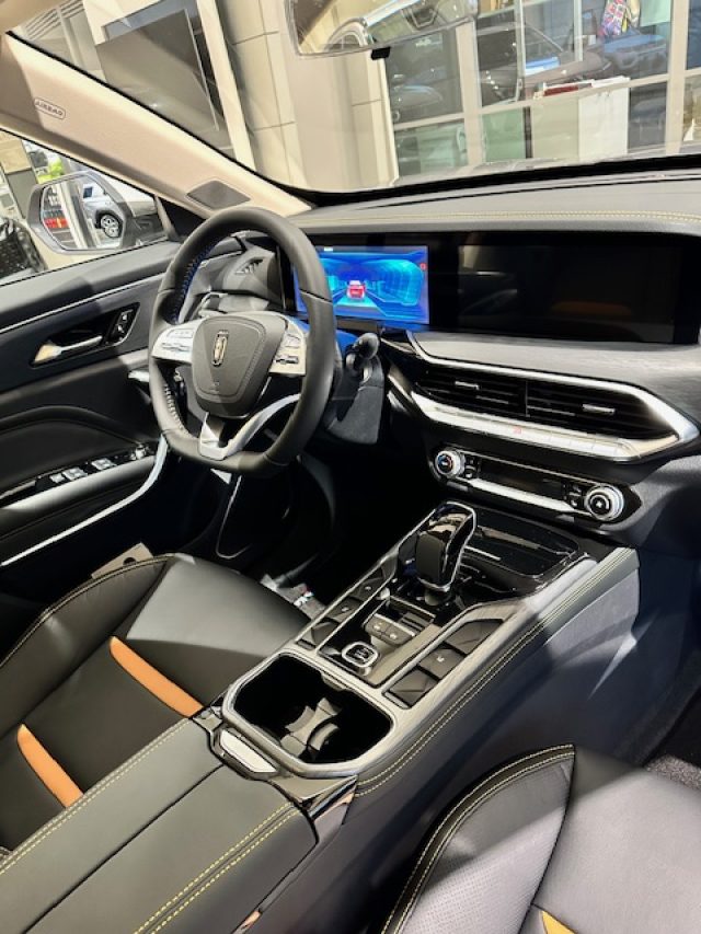 BETSUNE T77 Premium, 10 km, in vendita a Novara (NO)
