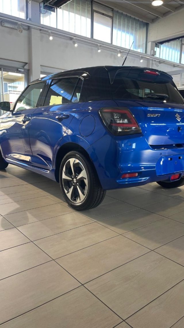 Suzuki Swift 1.2 Hybrid 4WD AllGrip Top - foto 4 di 4
