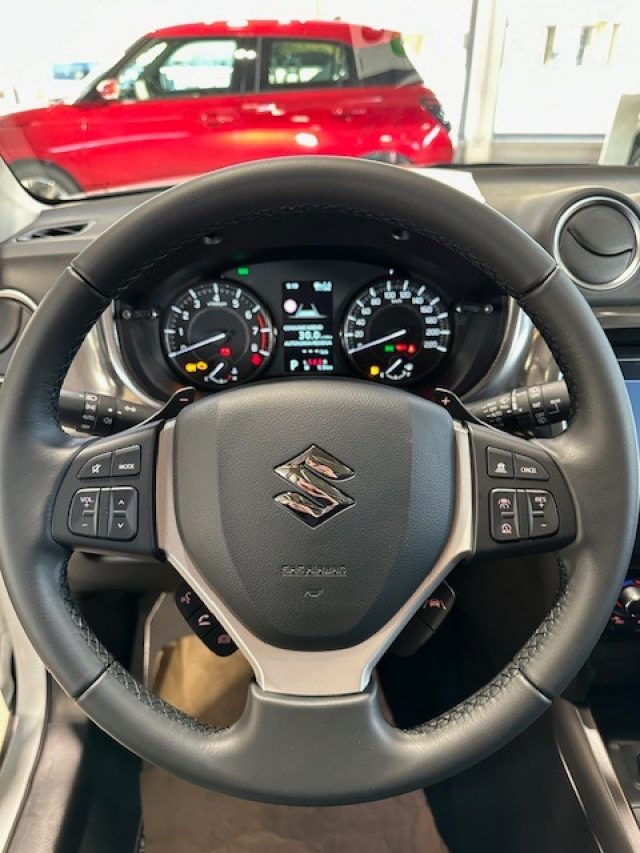 Suzuki Vitara 1.4 Hybrid Cool+ nuovo a NOVARA