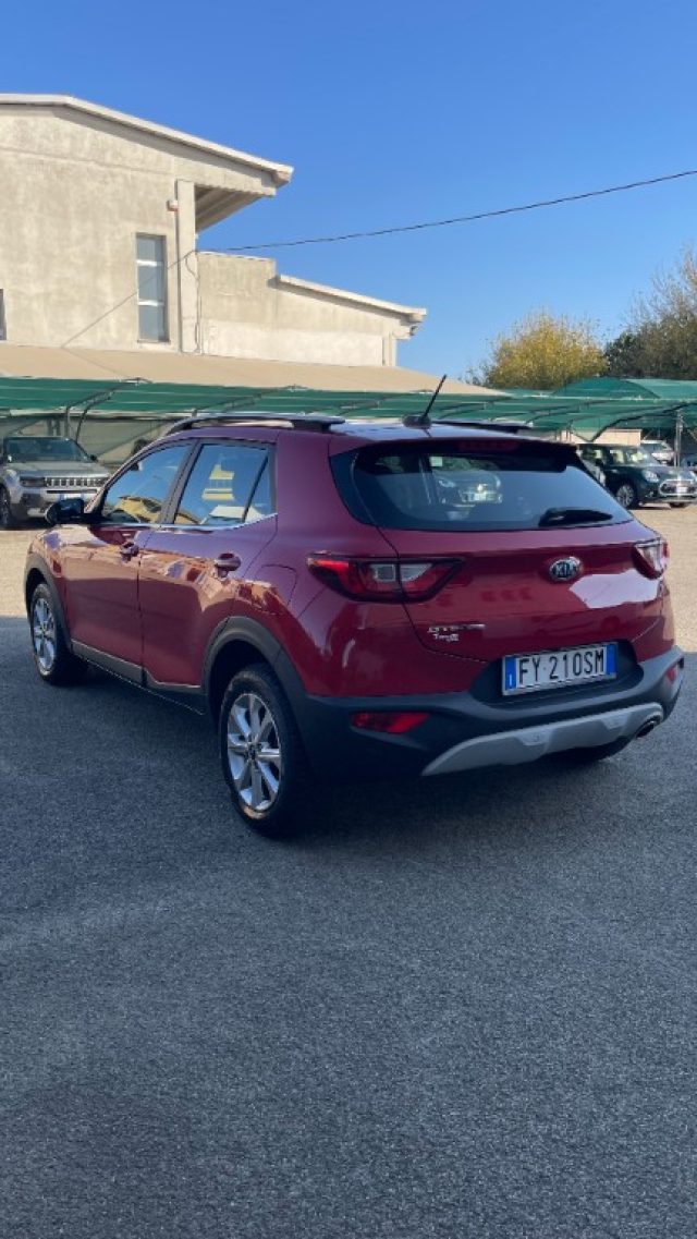 Kia Stonic 1.4 MPI 100 CV Style - foto 4 di 4