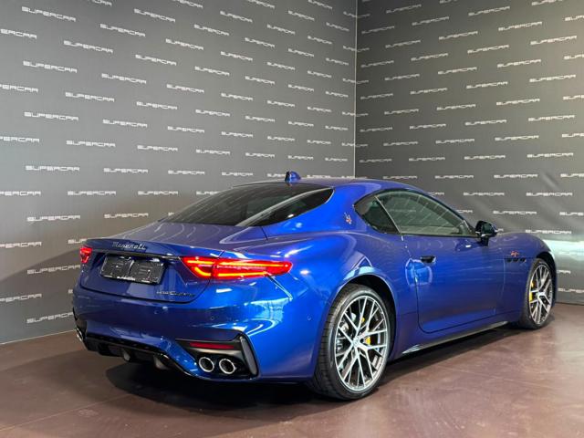 Maserati GranTurismo V6 550 CV AWD Trofeo - foto 3 di 18