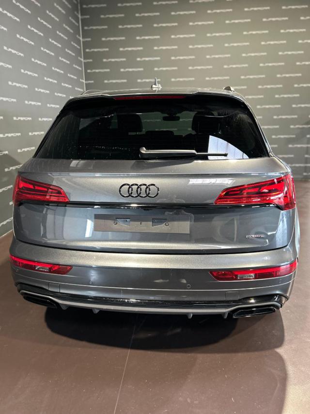 Audi Q5 40 TDI 204 CV quattro S tronic Identity Black - foto 3 di 4