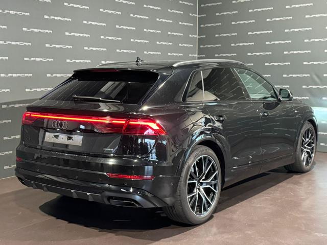 Audi Q8 SUV 50 TDI 286 CV quattro S line BLAC PACK - foto 3 di 4