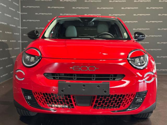 Fiat 600 Hybrid 100 CV DCT MHEV La Prima - foto 2 di 4