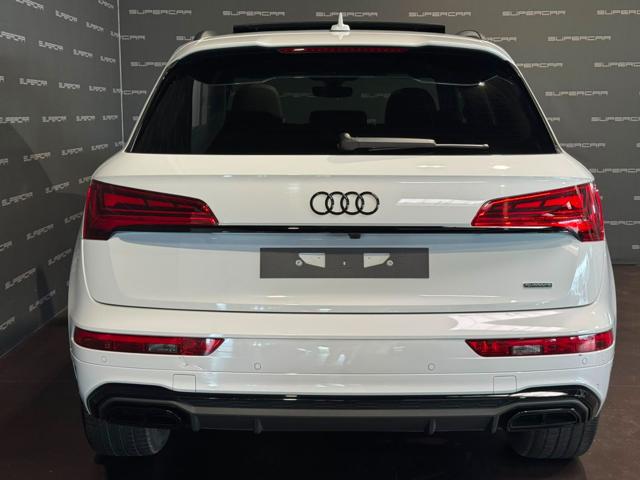 Audi Q5 40 TDI 204 CV quattro S tronic Identity Black - foto 4 di 4
